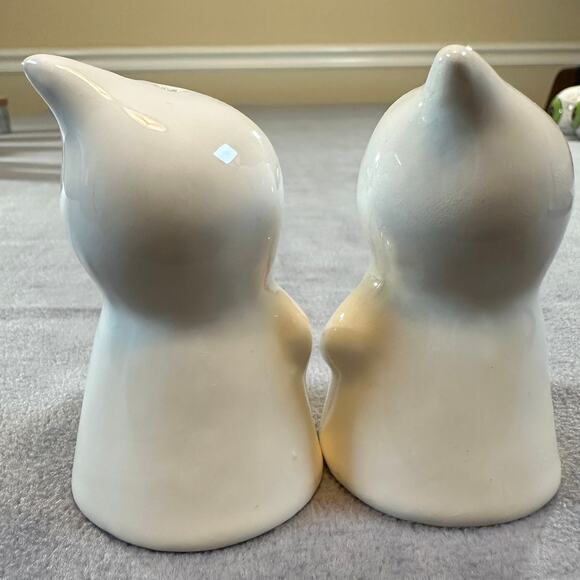 Halloween Ghost with Pumpkin Ceramic Salt and Pepper Shakers - Picture 5 of 8
